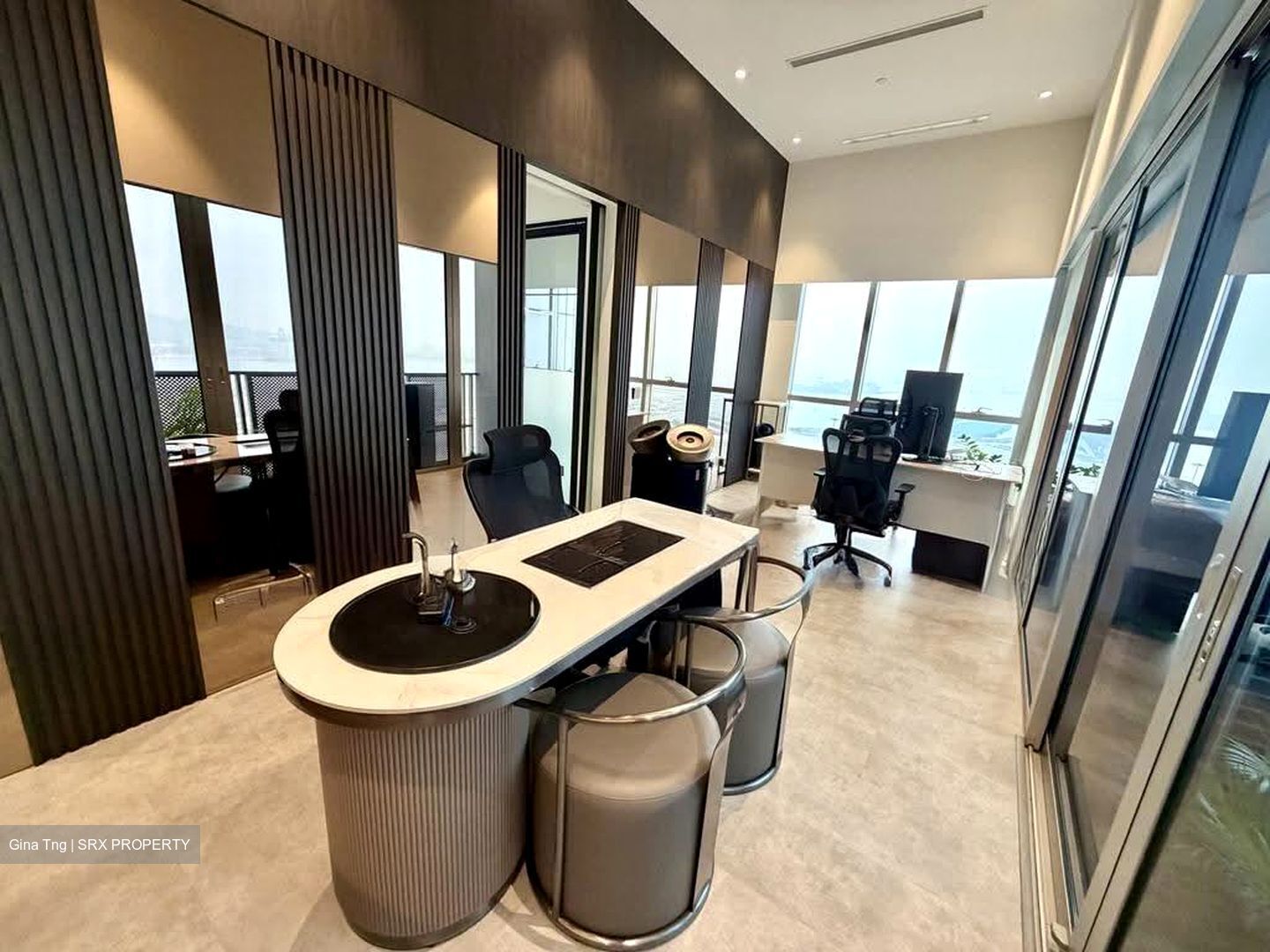 Eon Shenton (D2), Office #627824241